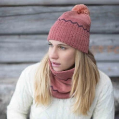 P.A.C. PAC Akela Merino Pom Beanie Green 6 P.A.C. PAC Akela Merino Pom Beanie Green -Kopfbedeckungen Geschäft 53e0ea10fb268215c2e564ff45a910506cbf5bf8 pac nature akela merino pom beanie green 17584 2