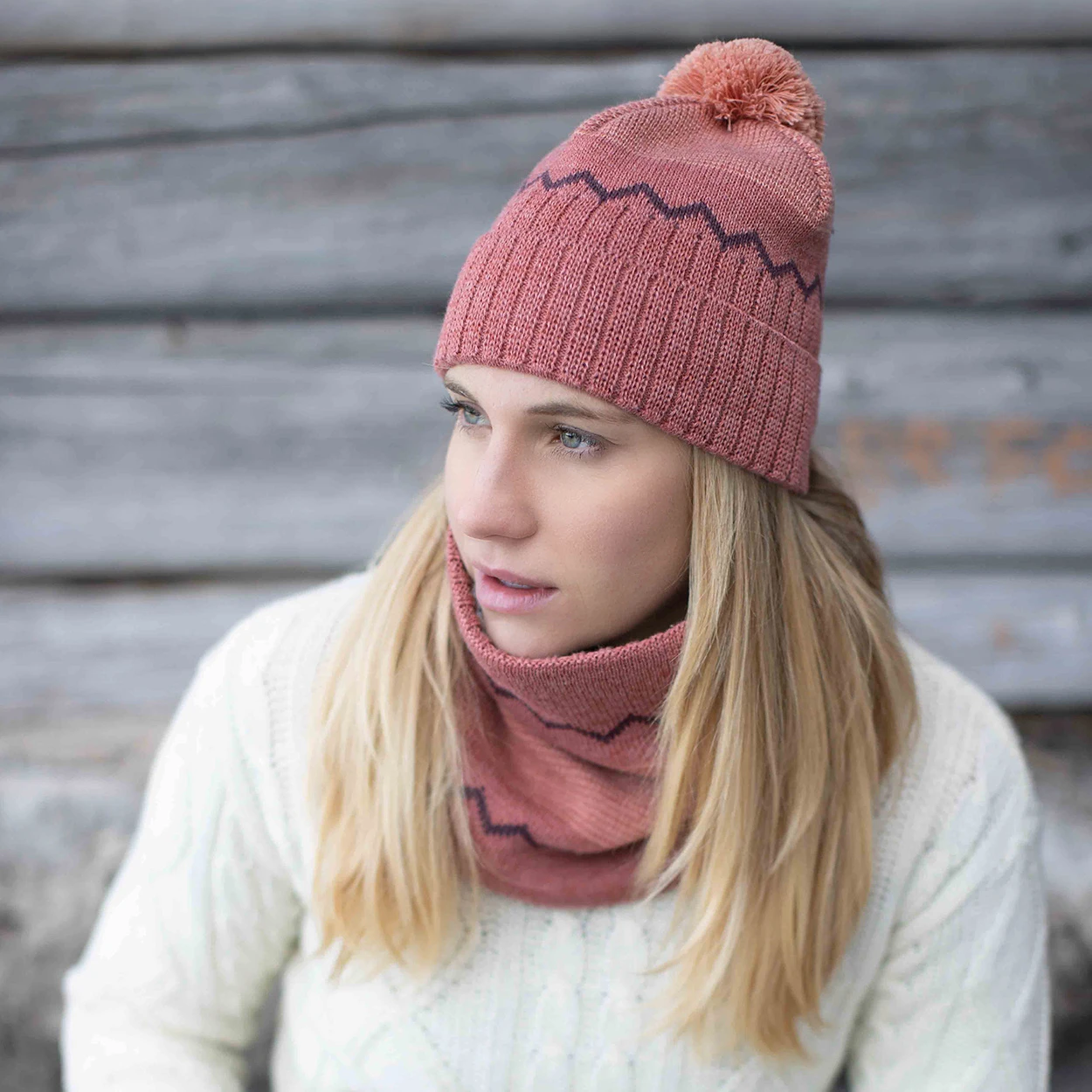 P.A.C. PAC Akela Merino Pom Beanie Green 3 P.A.C. PAC Akela Merino Pom Beanie Green – Bild 3